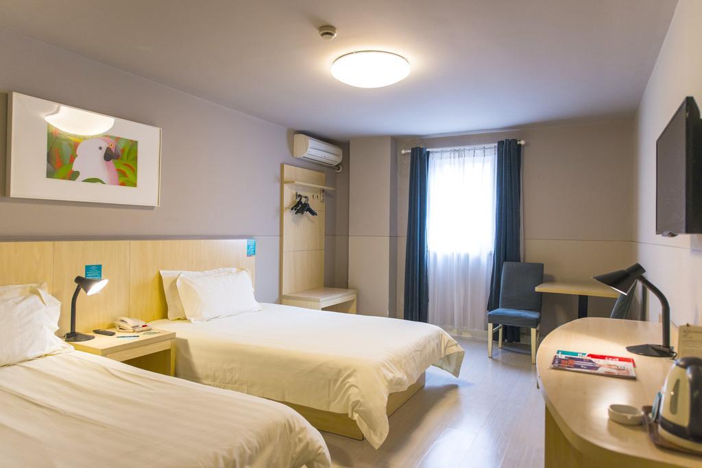 Jingjiang Inn Ningbo Tianyige Xihe Street Нинбо Экстерьер фото